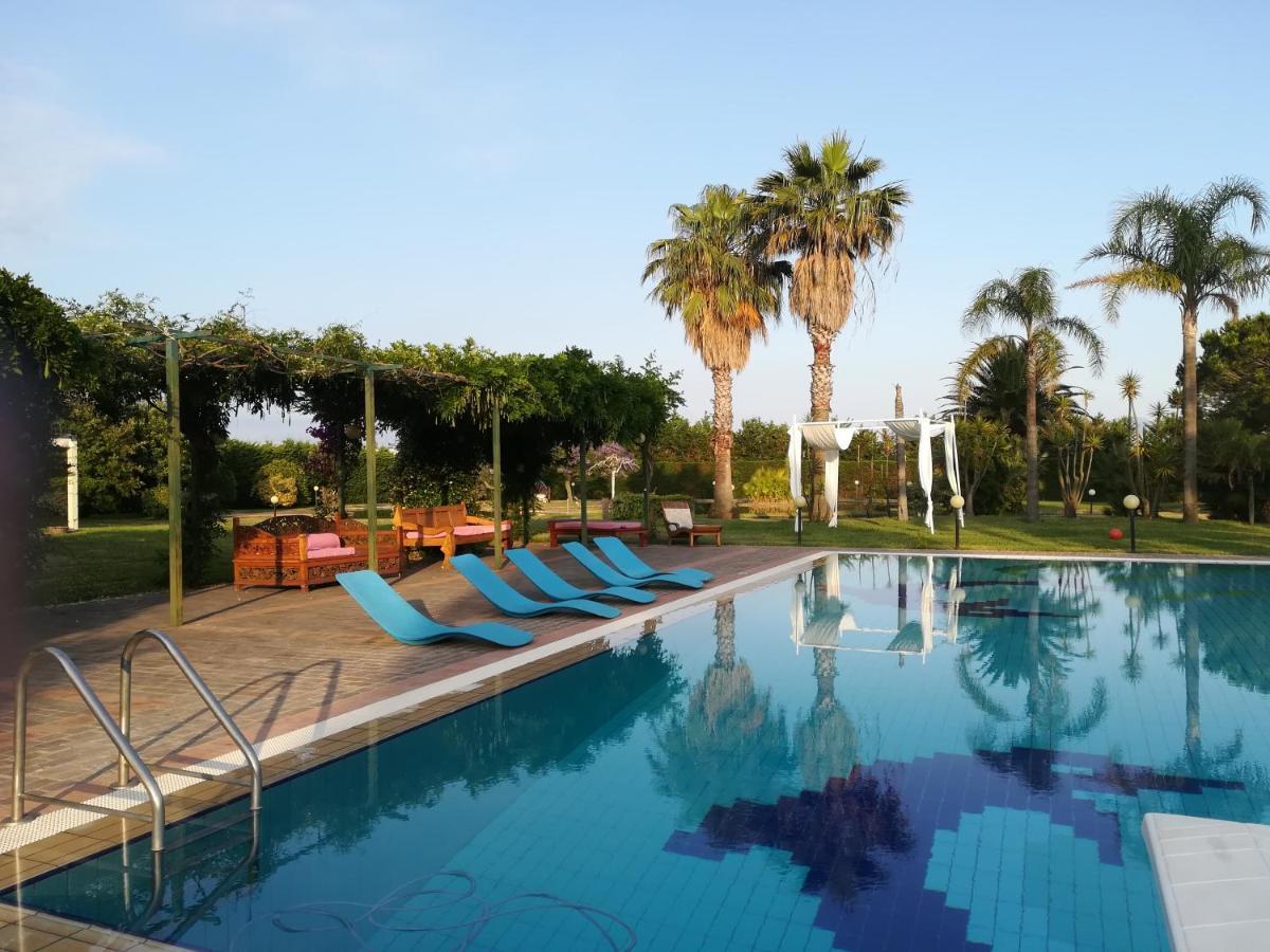 Villa Le Tre Dame B&B Battipaglia Eksteriør billede